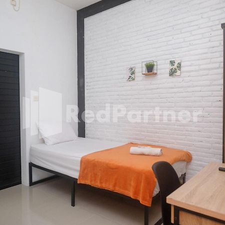 Rumah Daun Timoho Yogyakarta Redpartner Exterior foto