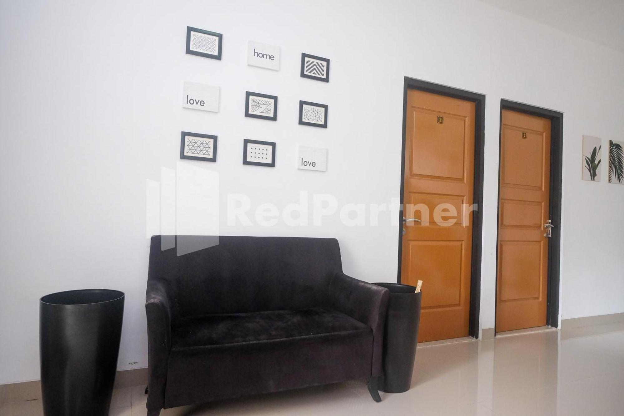 Rumah Daun Timoho Yogyakarta Redpartner Exterior foto