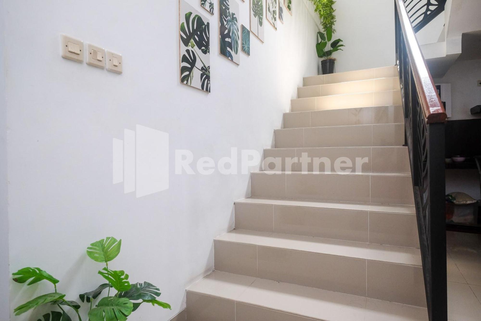 Rumah Daun Timoho Yogyakarta Redpartner Exterior foto